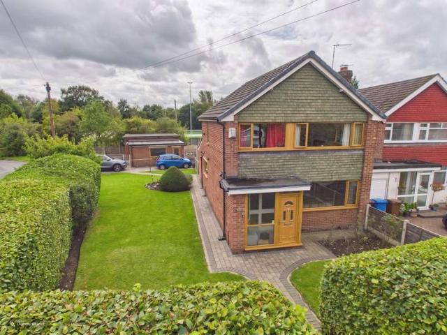 3 Bedroom Link Detached House