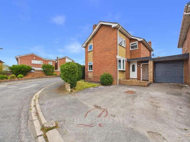 3 Bedroom Link Detached House