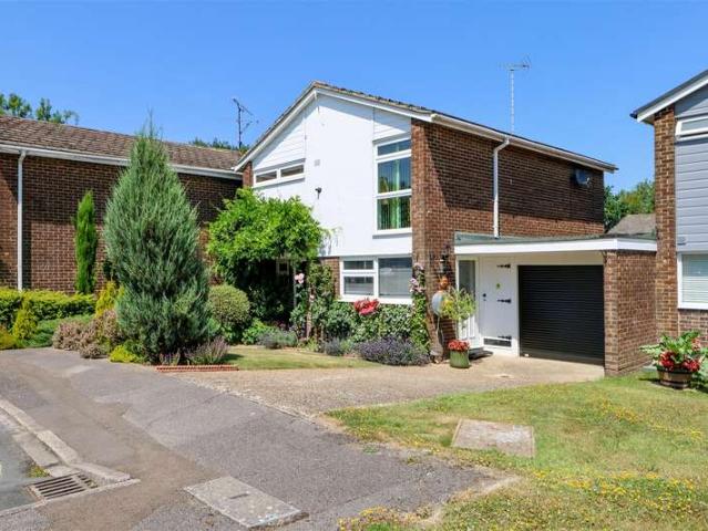 3 Bedroom Link Detached House