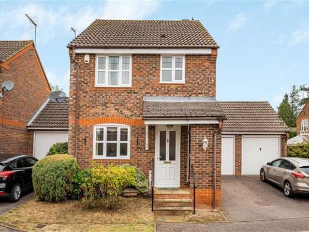 3 Bedroom Link Detached House