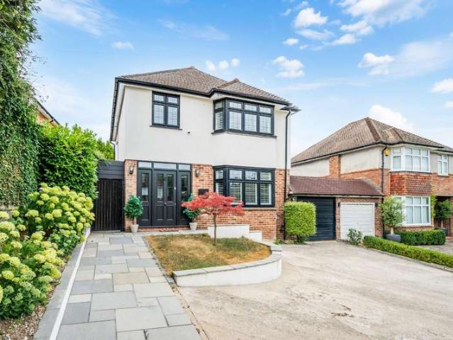 3 Bedroom Link Detached House