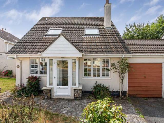 3 Bedroom Link Detached House