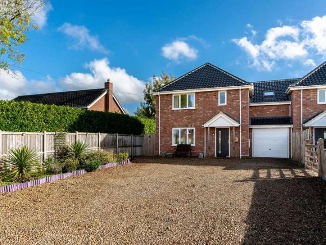 3 Bedroom Link Detached House