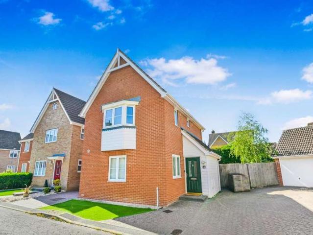 3 Bedroom Link Detached House