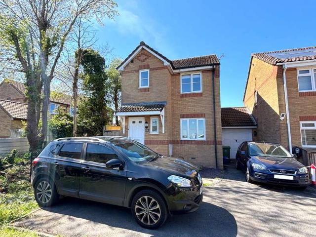 3 Bedroom Link Detached House