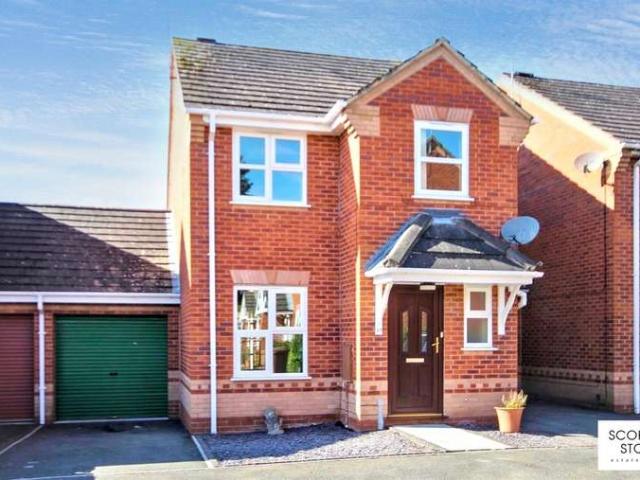 3 Bedroom Link Detached House