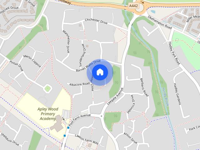 3 bedroom link detached house to rent