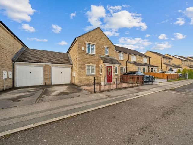 3 bedroom detached house for sale