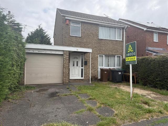 3 bedroom link detached house for sale