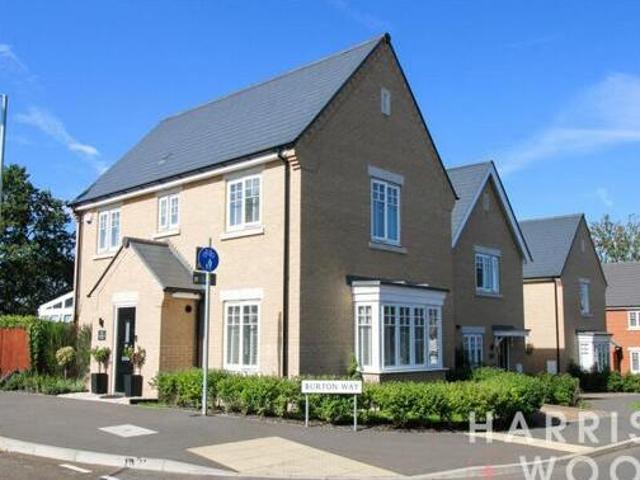 3 Bedroom Link Detached House For Sale In Colchester, Essex