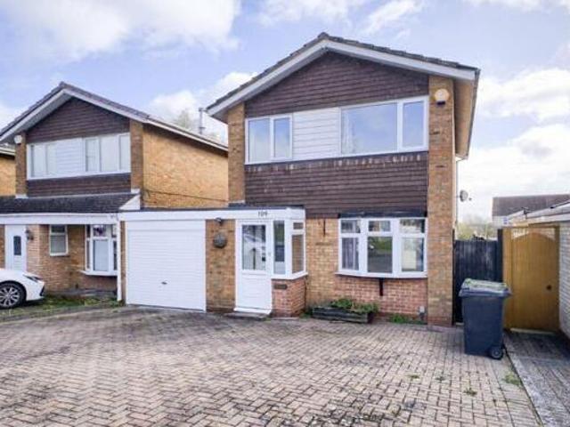 3 Bedroom Link Detached House For Sale In Solihull, West Midlands