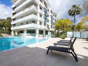 3 bedroom luxury Apartment for rent in The Golden Mile, Spain