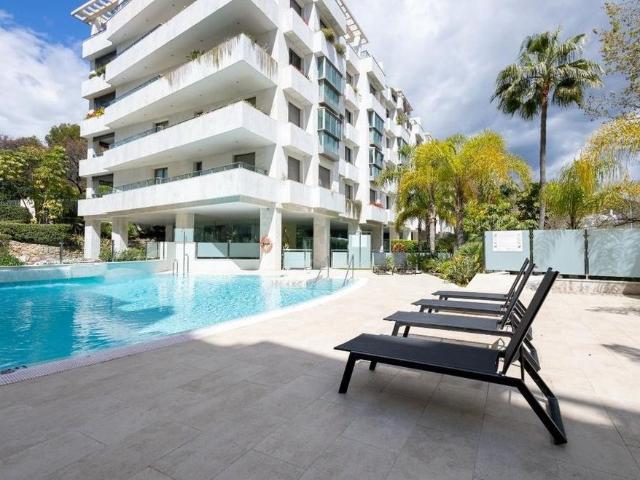 3 bedroom luxury Apartment for rent in The Golden Mile, Spain