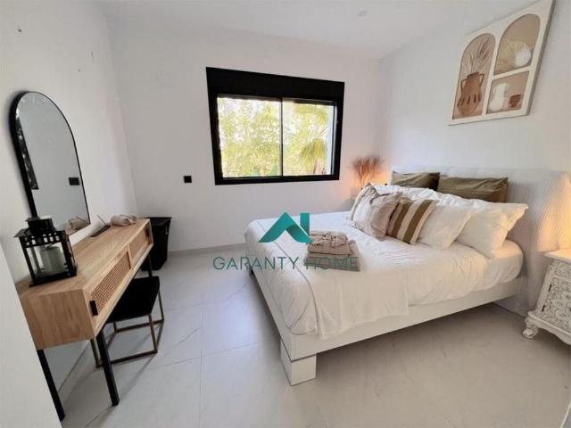 3 bedroom luxury Apartment for rent in Estepona, Andalusia
