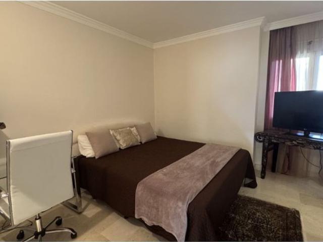 3 bedroom luxury Apartment for rent in Estepona, Andalusia