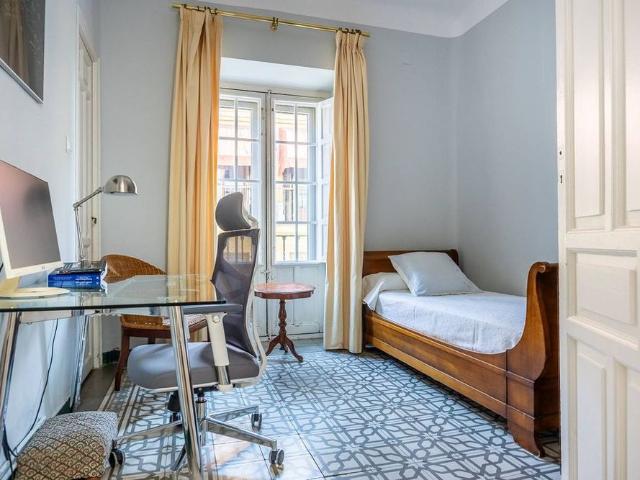 3 bedroom luxury Apartment for rent in Seville, Spain