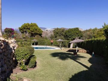 3 bedroom luxury Flat for rent in Benahavís, Andalusia