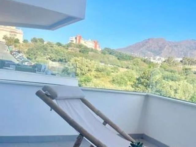 3 bedroom luxury Flat for rent in Estepona, Andalusia