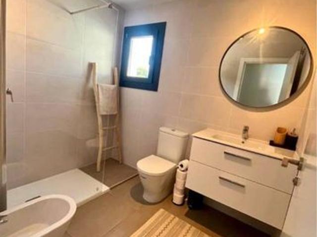 3 bedroom luxury Flat for rent in Estepona, Spain