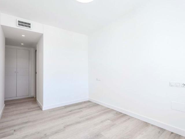 3 bedroom luxury Flat for rent in Marbella, Spain