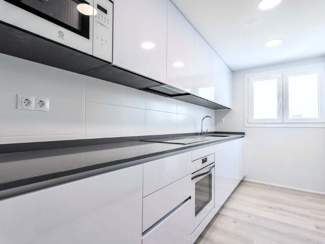 3 bedroom luxury Flat for rent in Marbella, Spain
