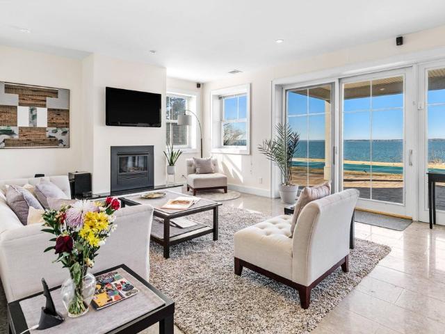 3 bedroom luxury House for rent in Sag Harbor, New York