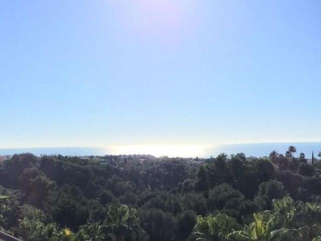 3 bedroom luxury penthouse for rent in The Golden Mile, Marbella, Andalusia