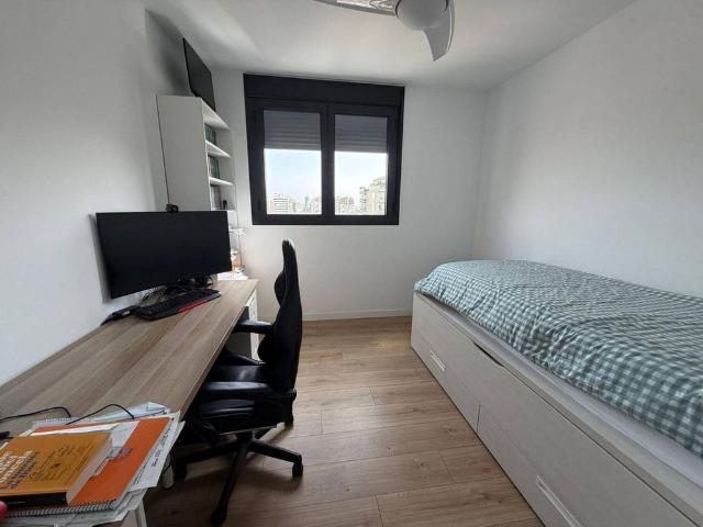 3 bedroom luxury penthouse for rent in Valencia