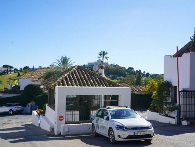 3 bedroom luxury penthouse for rent in Benahavís, Spain