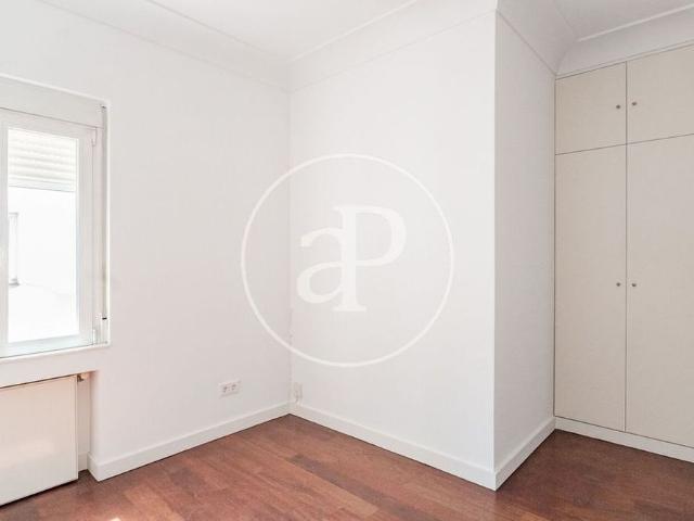 3 bedroom luxury penthouse for rent in Madrid, Spain