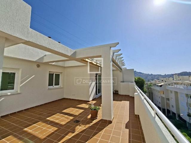 3 bedroom luxury penthouse for rent in Málaga, Spain