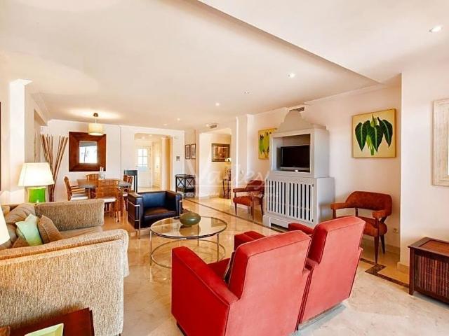 3 bedroom luxury penthouse for rent in Sotogrande, Spain