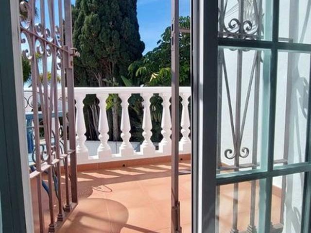 3 bedroom luxury Semidetached House for rent in Estepona, Andalusia