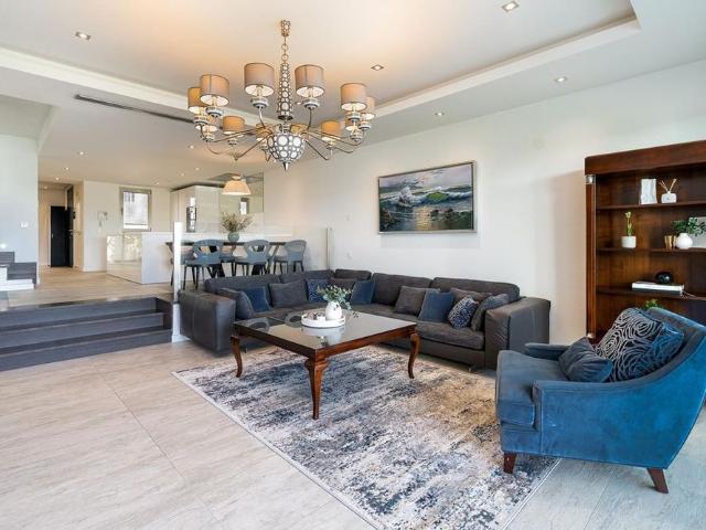3 bedroom luxury Townhouse for rent in The Golden Mile, Spain