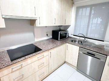 3 bedroom luxury Townhouse for rent in Estepona, Andalusia