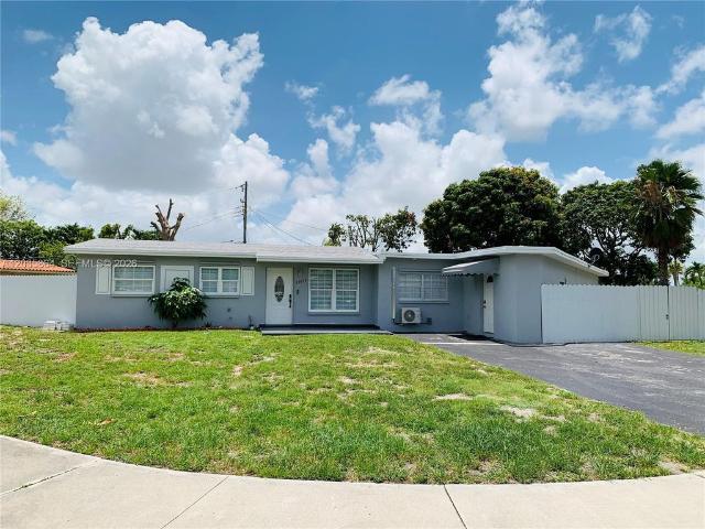 3 bedroom luxury Villa for rent in Miami Gardens, United States