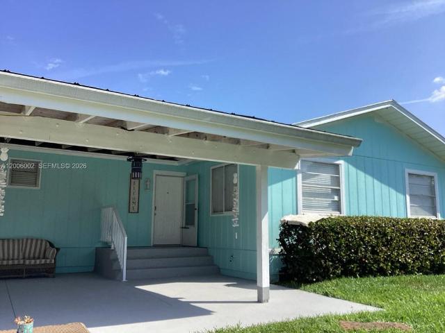 3 bedroom luxury Villa for rent in Alva, Florida