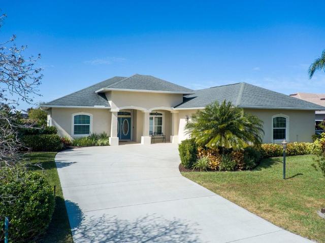 3 bedroom luxury Villa for sale in Sebastian, Florida