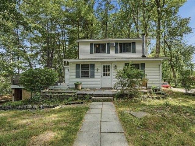 3 bedroom, Lunenburg MA 01462 105276737