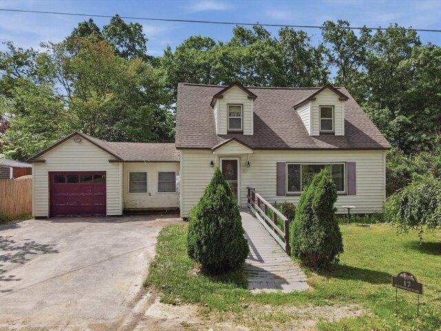 3 bedroom, Lunenburg MA 01462 105368726