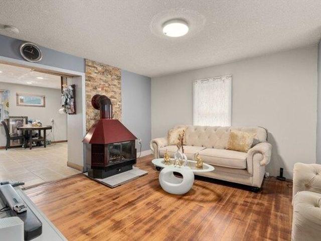 3 bedroom, Lynn MA 01905 105426861