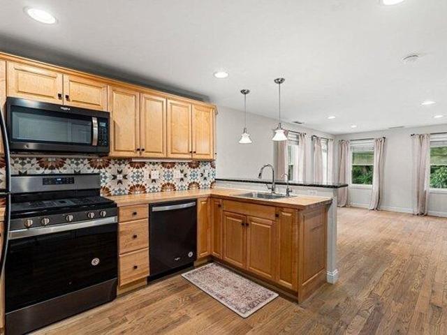 3 bedroom, m MA 01970 105477451
