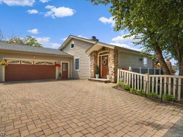 3 bedroom, Mount Arlington NJ 07856 105317962