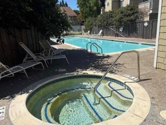 3 bedroom, Mountain View CA 94043 106244908