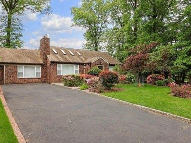 3 bedroom, Mountainside NJ 07092 105256318