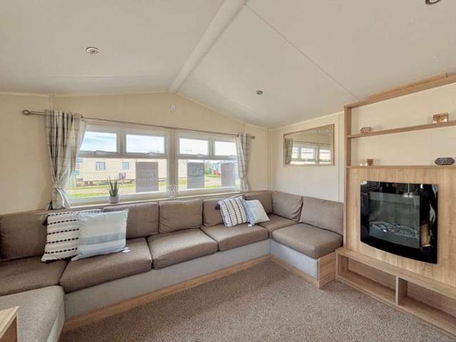 3 Bedroom Mobile Home