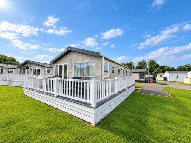 3 Bedroom Mobile Home