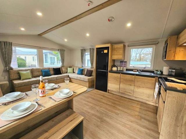 3 Bedroom Mobile Home
