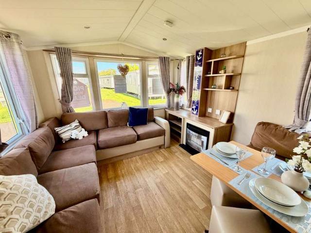 3 Bedroom Mobile Home