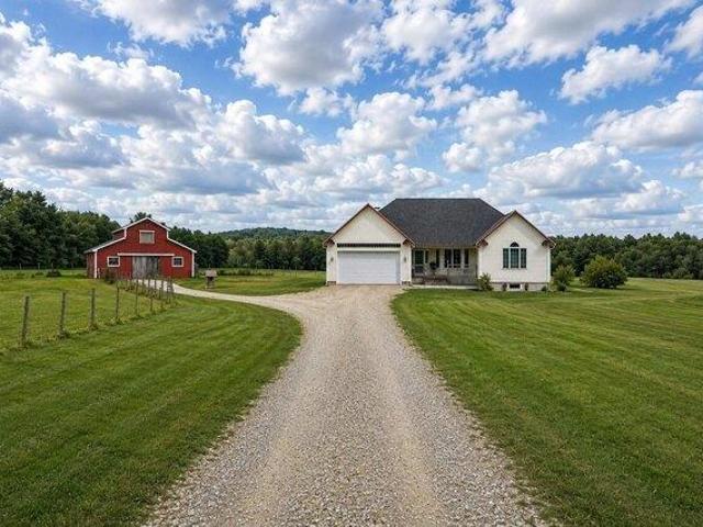 3 bedroom, Monmouth ME 04259 105679740